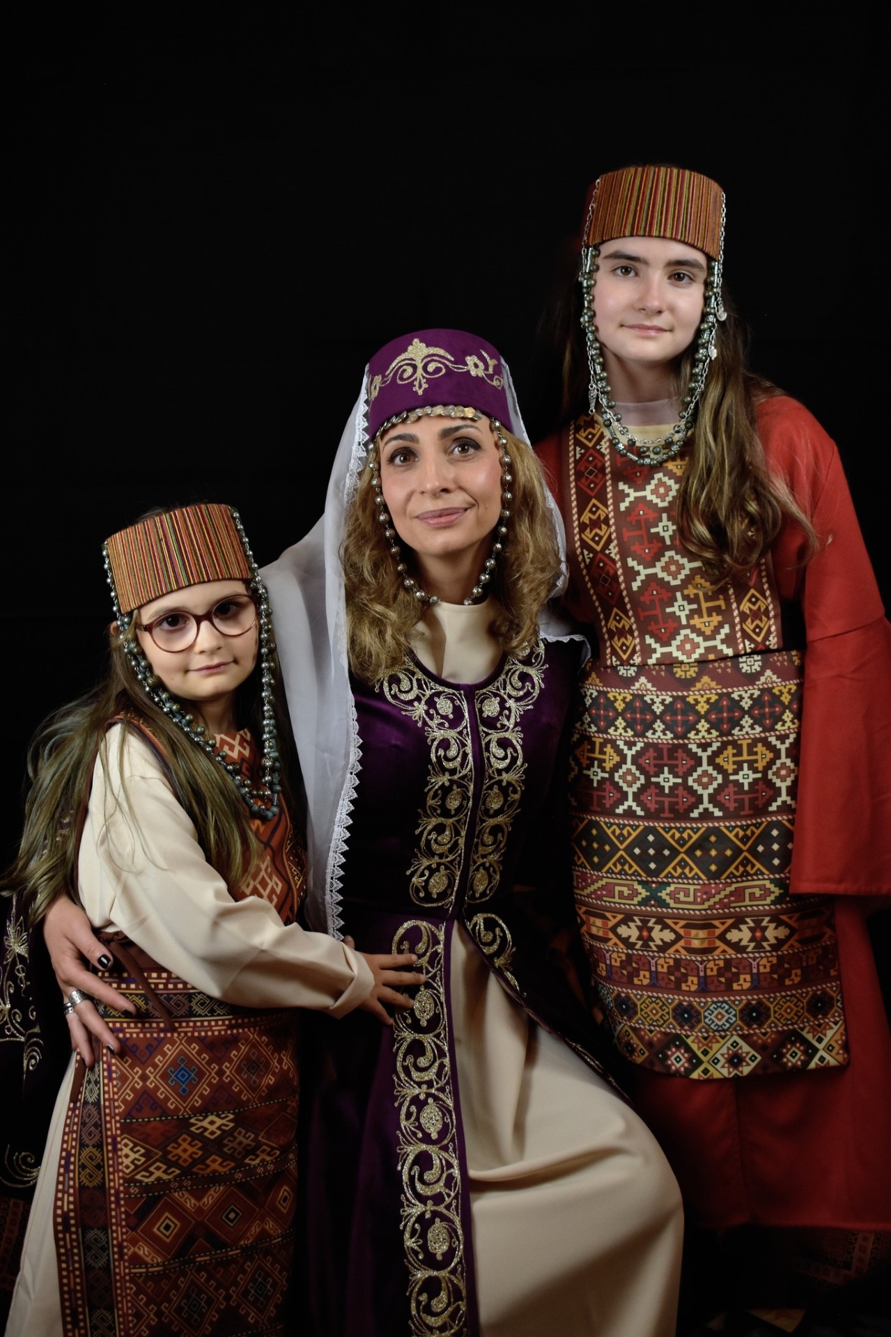 Taraz Portrait Session — Armenian National Dress